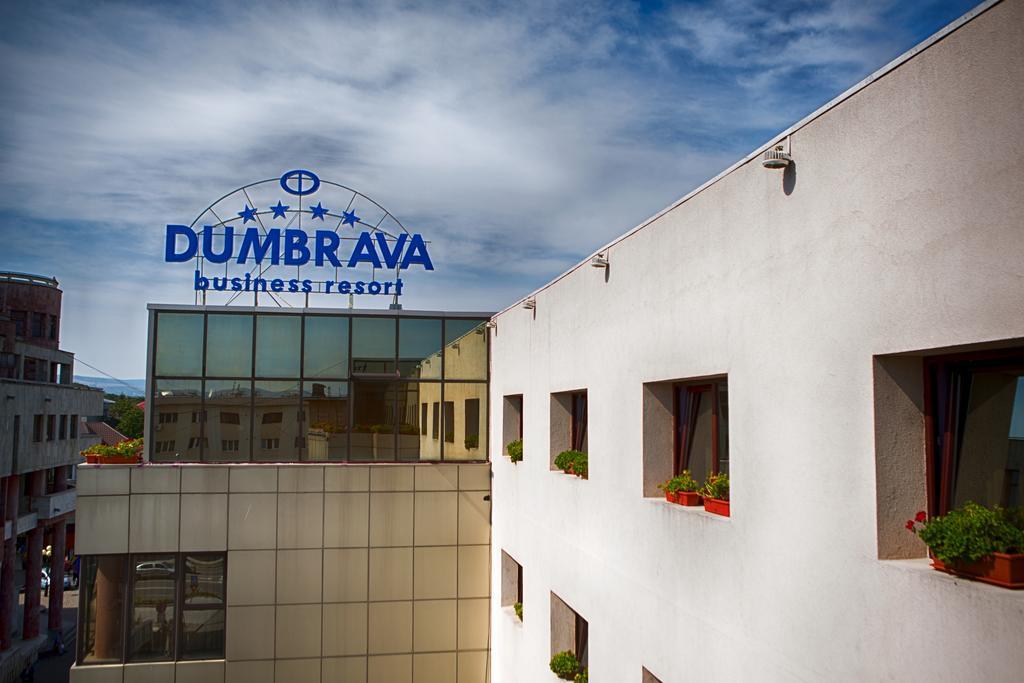 Hotel Dumbrava Bacău エクステリア 写真
